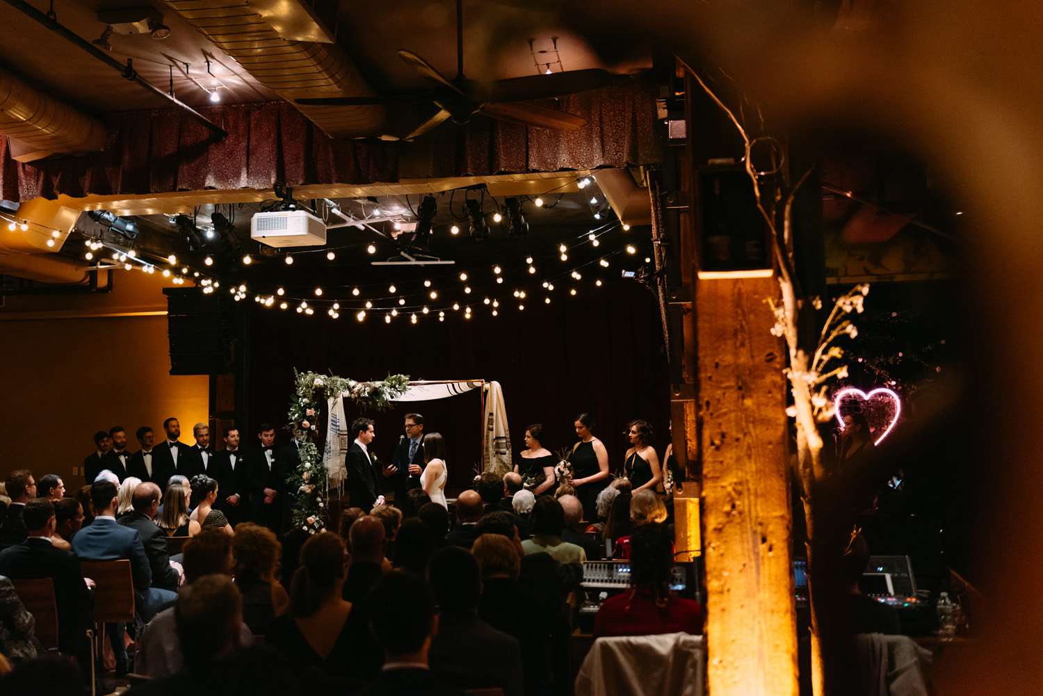 new york city winery wedding- the ceremony by Luke Sezeck photographer