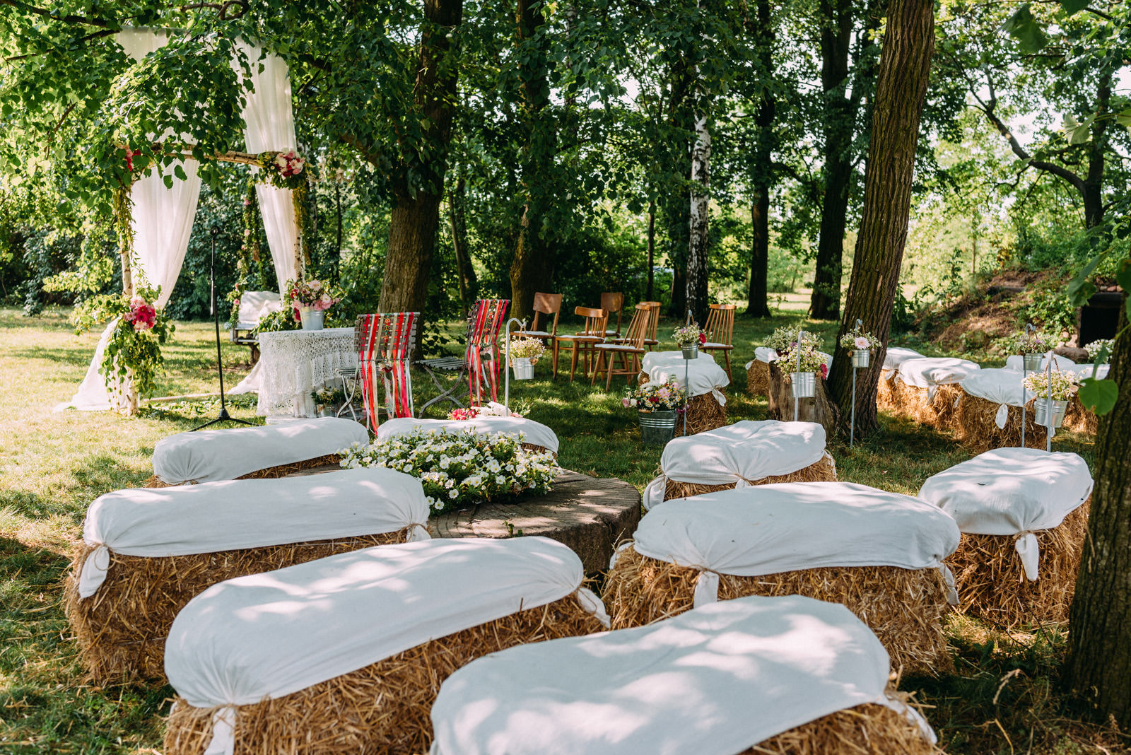 Osada młyńska wesele w plenerze Oryszew - Luke Sezeck fotografia ślubna